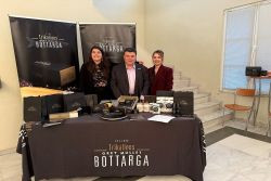 Περισσότερα...